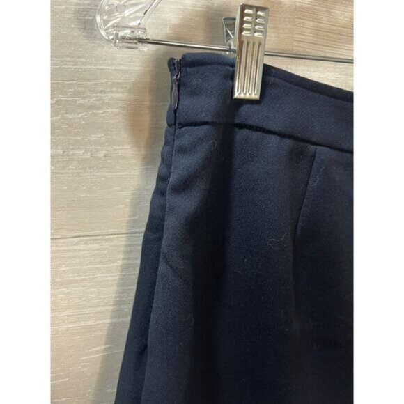 Banana‎ Republic Navy Blue Skirt with Button Detail Size 2 - Picture 5 of 5